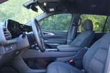 Used 2025 Chevrolet Traverse LT image 5