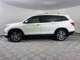 Used 2017 Honda Pilot Elite image 2