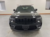 New 2025 Jeep Grand Cherokee Altitude image 3