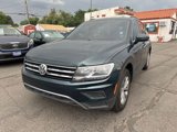 Used 2019 Volkswagen Tiguan SE image 2