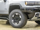 New 2025 GMC Hummer EV 2X w/ LPO, Cargo Utility Package image 3