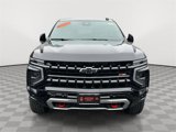 Used 2025 Chevrolet Suburban Z71 w/ Comfort Package image 2