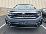 Certified 2023 Volkswagen Atlas Cross Sport SEL Premium R-Line image 2