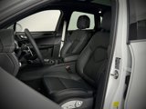 New 2025 Porsche Macan image 5