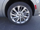 New 2025 Buick Envision Avenir image 3