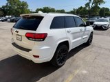 Used 2021 Jeep Grand Cherokee Laredo X image 4