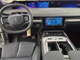 New 2025 Lincoln Navigator L Reserve image 2