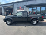 Used 2019 Nissan Frontier S image 2