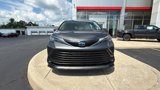 New 2025 Toyota Sienna XLE image 2