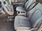New 2025 Chrysler Pacifica Select image 6