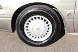 Used 2001 Buick Le Sabre Custom w/ Luxury Pkg image 4