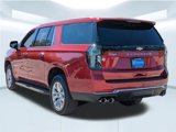 New 2025 Chevrolet Suburban Premier image 4