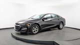 Used 2024 Chevrolet Malibu LT image 2