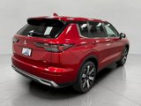 New 2025 Mitsubishi Outlander SE image 3