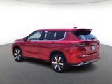 New 2025 Mitsubishi Outlander SE image 4