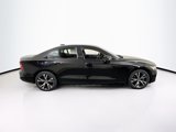 Used 2023 Volvo S60 B5 Core w/ Climate Package image 4