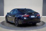 Used 2024 Toyota Camry SE image 5