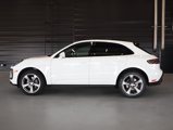 Certified 2023 Porsche Macan image 2