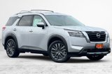 New 2025 Nissan Pathfinder SL w/ SL Premium Package image 2
