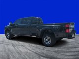 New 2025 Ford F350 4x4 Crew Cab DRW Super Duty image 4