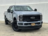 New 2025 Ford F250 4x4 Crew Cab Super Duty image 2