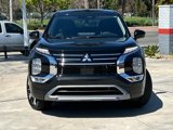 New 2025 Mitsubishi Outlander SE image 2
