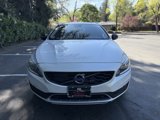 Used 2018 Volvo V60 T5 Cross Country w/ Convenience Package image 2