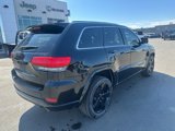 Used 2015 Jeep Grand Cherokee Altitude image 3