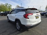 Used 2024 GMC Terrain SLT image 5