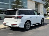 New 2025 INFINITI QX80 Sensory image 3