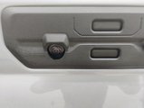 New 2025 GMC Sierra 1500 SLT w/ SLT Convenience Package image 6