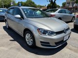Used 2016 Volkswagen Golf S image 3