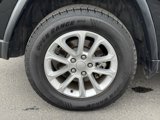 Used 2021 Jeep Grand Cherokee Laredo image 6