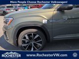 New 2025 Volkswagen Atlas Cross Sport SEL Premium R-Line image 2