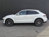 Used 2025 Porsche Macan image 2