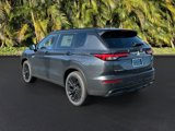 New 2025 Mitsubishi Outlander SEL Black Edition image 3