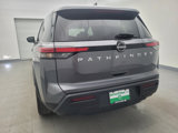 Used 2023 Nissan Pathfinder S image 6