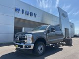 New 2025 Ford F350 4x4 Crew Cab DRW Super Duty image 2