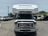 Used 2022 Ford E-450 and Econoline 450 Super Duty w/ Motorhome Prep Package image 3