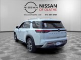 New 2025 Nissan Pathfinder Platinum image 3