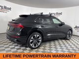 Used 2025 Audi Q8 Prestige image 5
