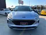 Used 2022 Ford Escape SE image 2