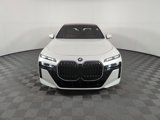 New 2025 BMW i7 xDrive60 w/ Executive Package image 2