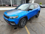Used 2025 Jeep Compass Trailhawk image 3