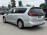 Certified 2024 Chrysler Pacifica Touring-L image 4