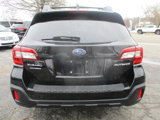 Used 2018 Subaru Outback 2.5i Premium image 3