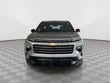 New 2025 Chevrolet Traverse High Country image 4