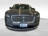 Used 2022 Lincoln Nautilus FWD image 2