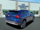 Used 2024 Chevrolet Trax LT w/ Sunroof Package image 3