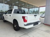 Used 2023 Nissan Titan SV image 5